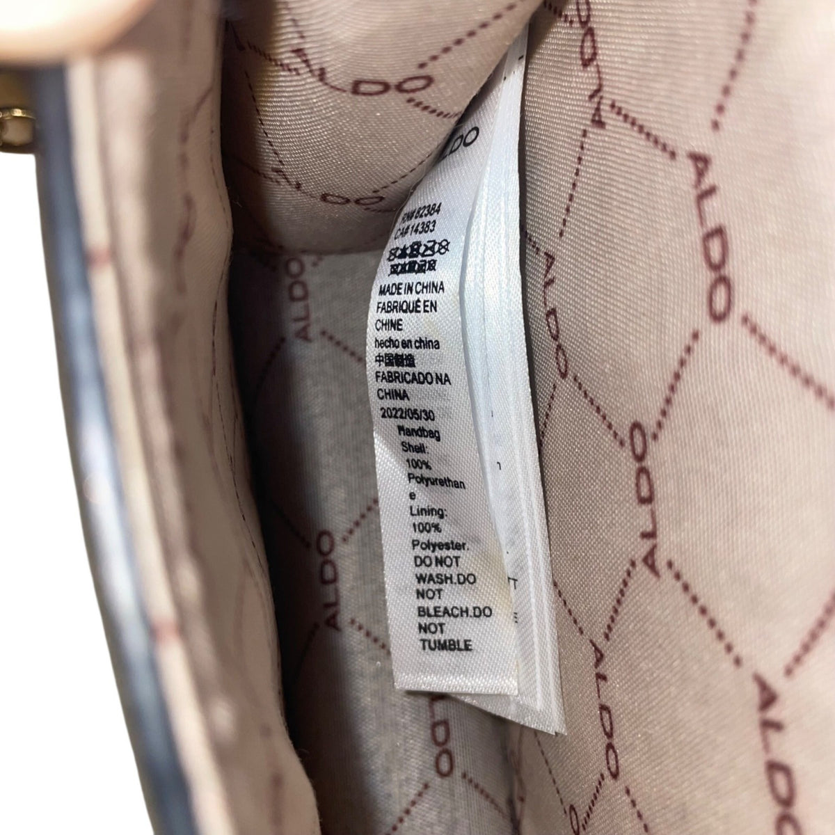 Aldo Women’s White Faux Leather Chain Handle With Gold Lion Detail Crossbody Bag