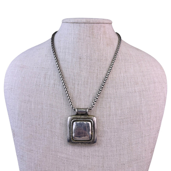 Chico’s Women’s Silver Tone Square Pendant Necklace Adjustable Chain