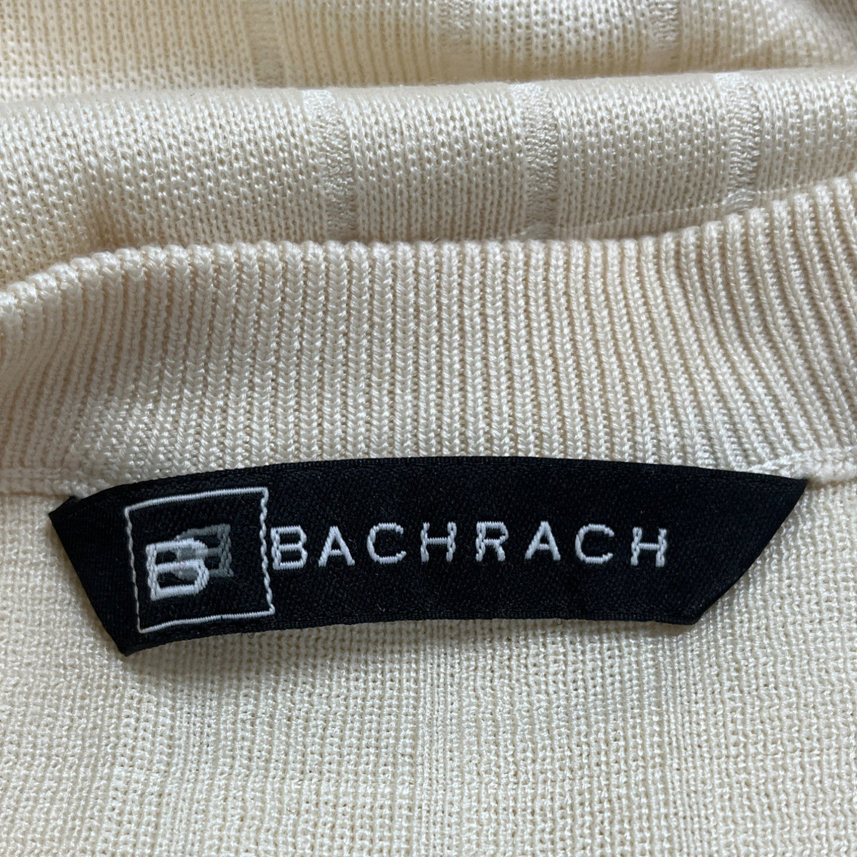 Bachrach Mens Cream 100% Silk Long Sleeve Sweater Grid Pattern Size L