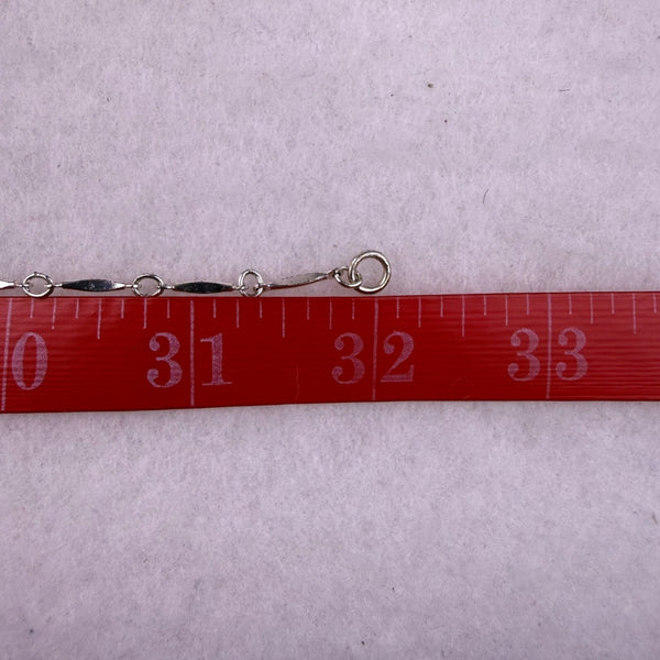 Crown Trifari Womens Silver Tone Filigree Teardrop Necklace Vintage Metal Chain