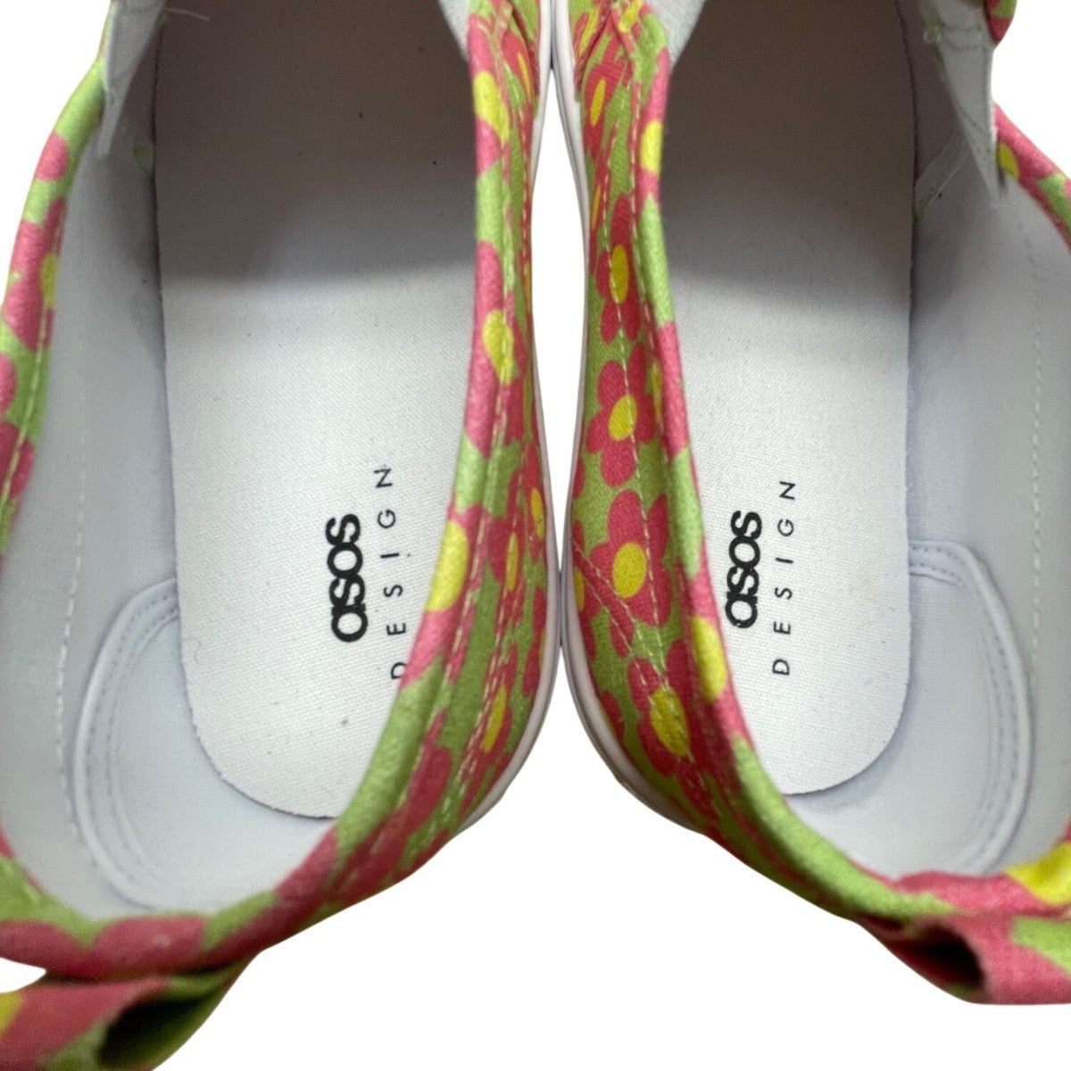 Asos Women’s Green & Pink Canvas With Floral Print Slip-On Sneakers Size US 9