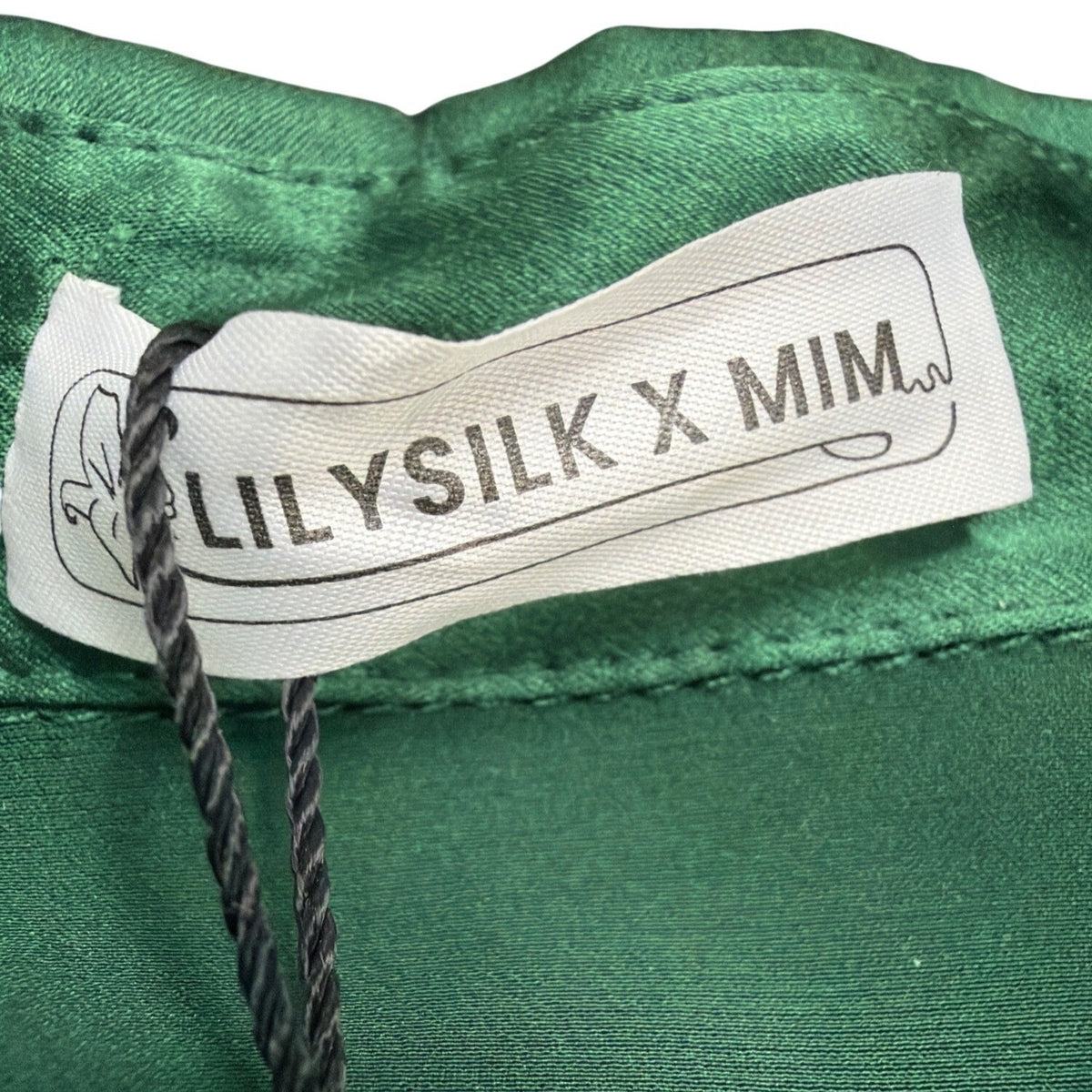LilySilk Womens Green Mulberry Silk Bow-Tie Blouse Satin Button Cuffs Sz M