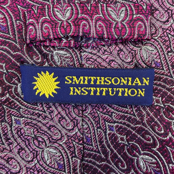 Smithsonian Institution Mens Magenta Purple 100% Silk Paisley Pattern Tie