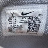 Nike SB Women’s Gray Leather High Top Lace-Up Skateboarding Sneakers Size 7