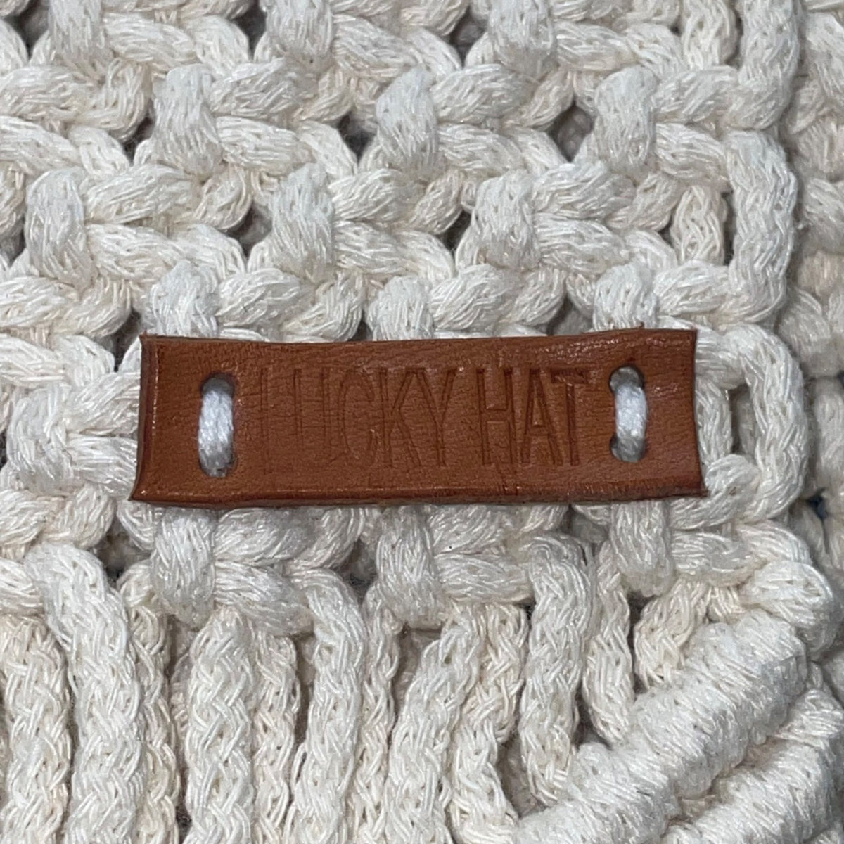 Lucky Hat Women’s White Macrame With Fringe Detail Crossbody Bag