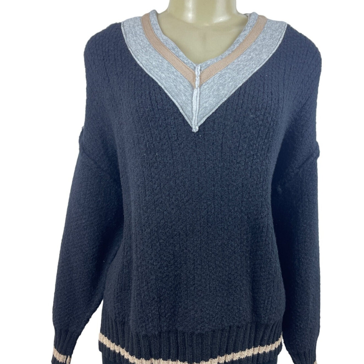 Vintage Hauana Women’s Black V Neck Sweater Sz S - NWT