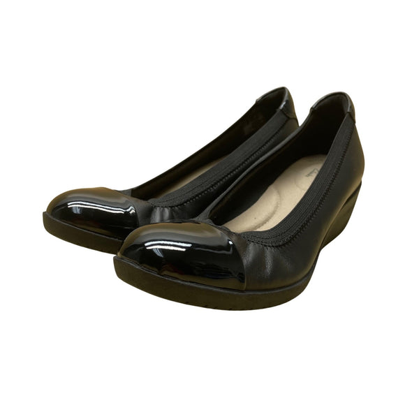 Clarks Women’s Black Leather Patent Cap Toe Wedge Ballet Flats Size 7M