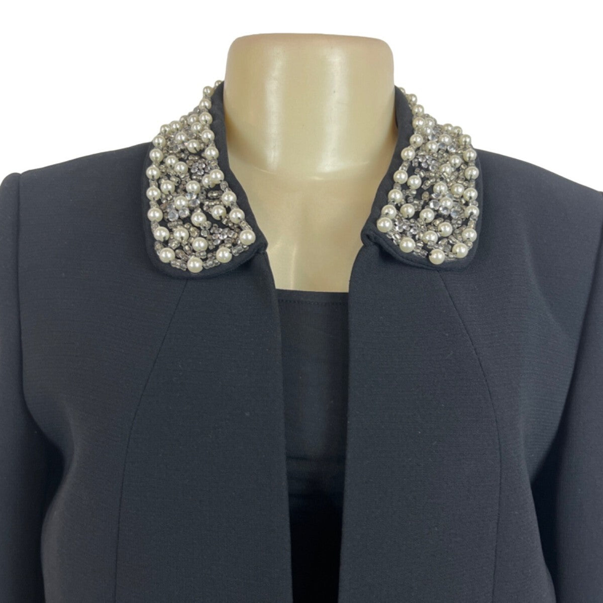 Tahari Arthur S. Levine Luxe Black  With Beaded Collar Womens Blazer Sz 6