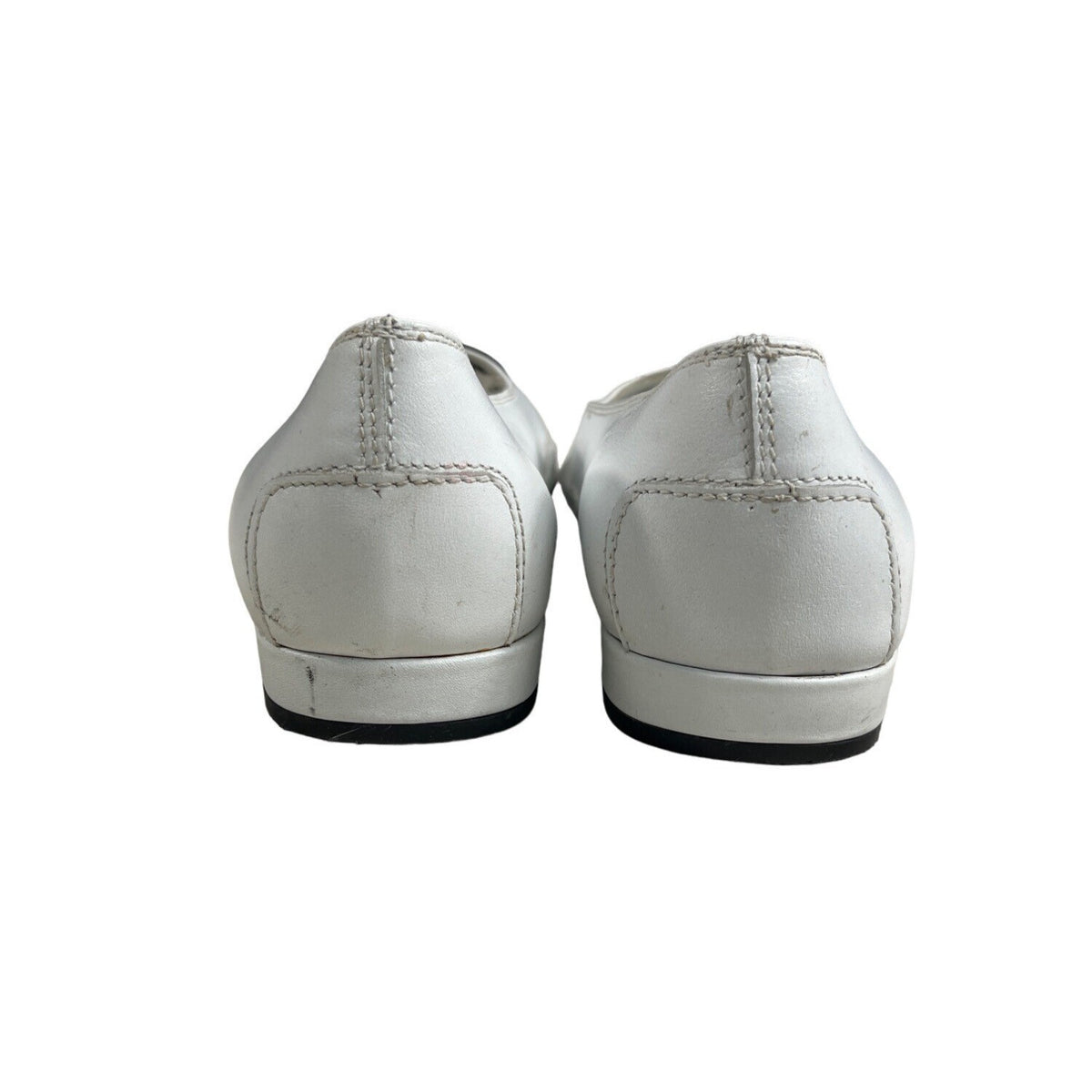 Grupo Italiano Women's White Leather Stitching Sole Flat Slippers Sz 7