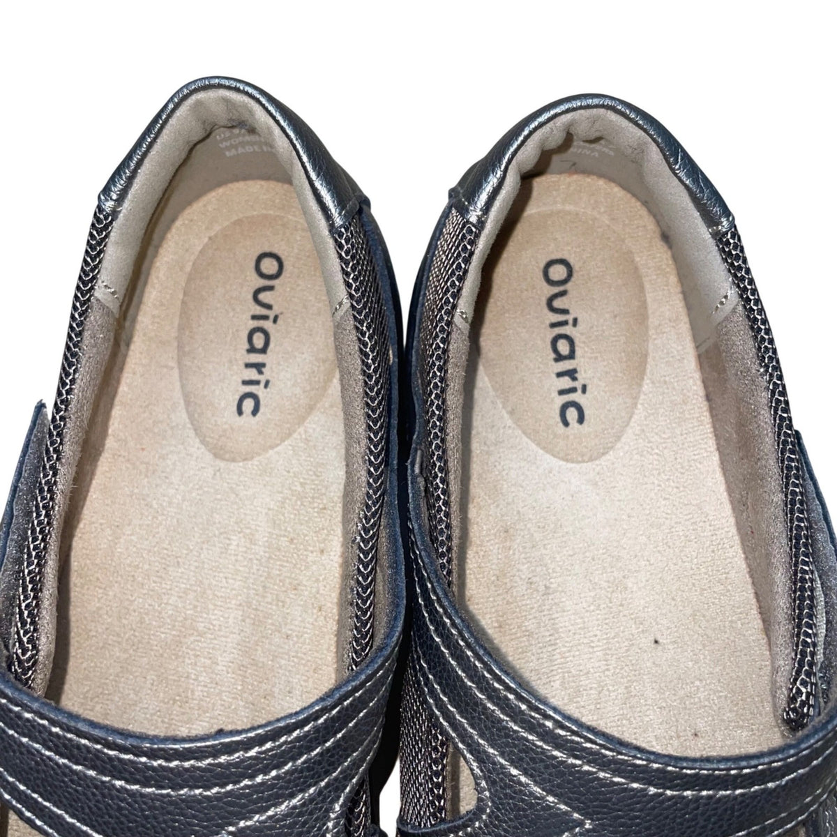 Oviaric Women’s Silver Faux Leather Strap Closure Mary Jane Shoes Size 9US