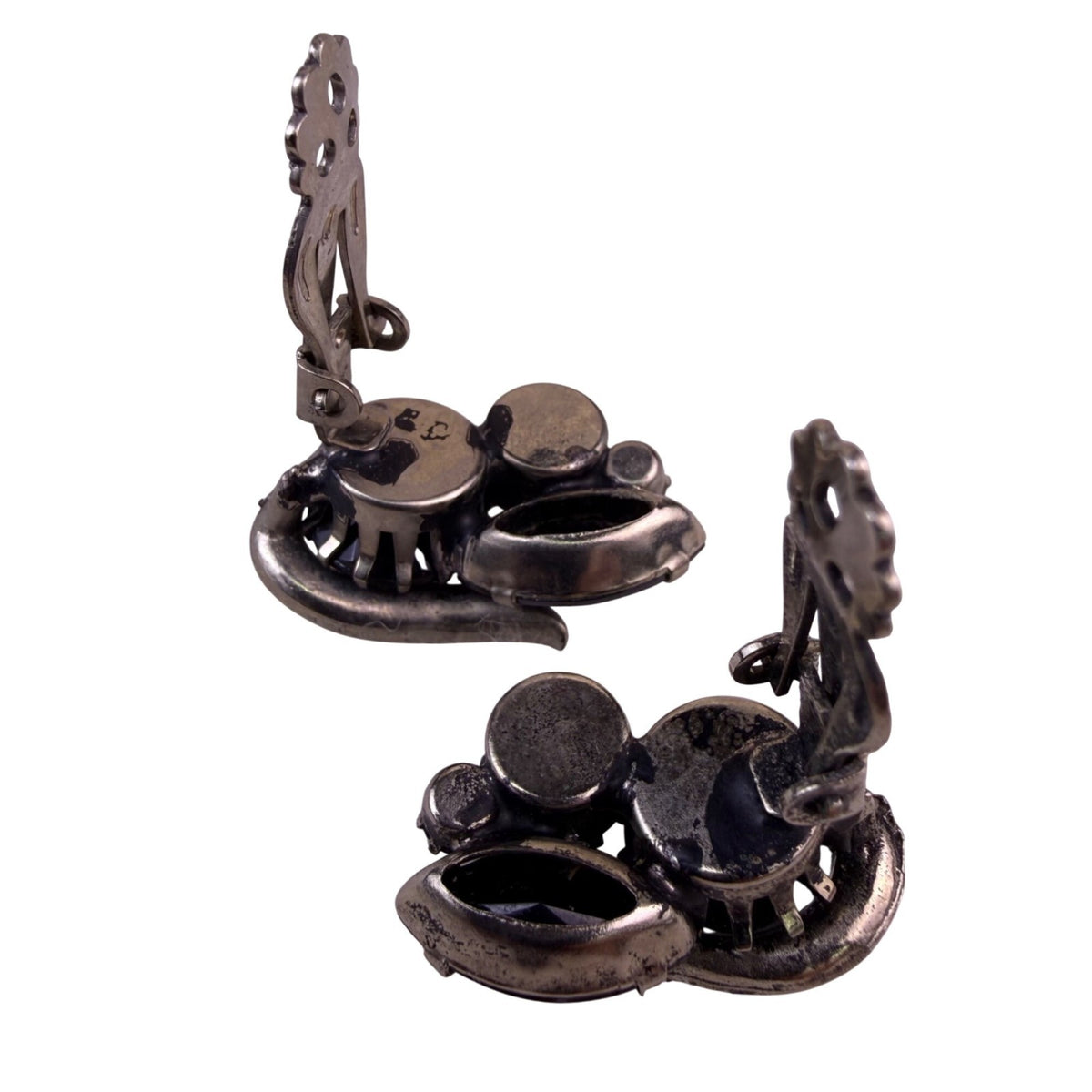 Black Crystal Womens Clip-On Earrings Dark Metal Vintage Style Elegant Sz S
