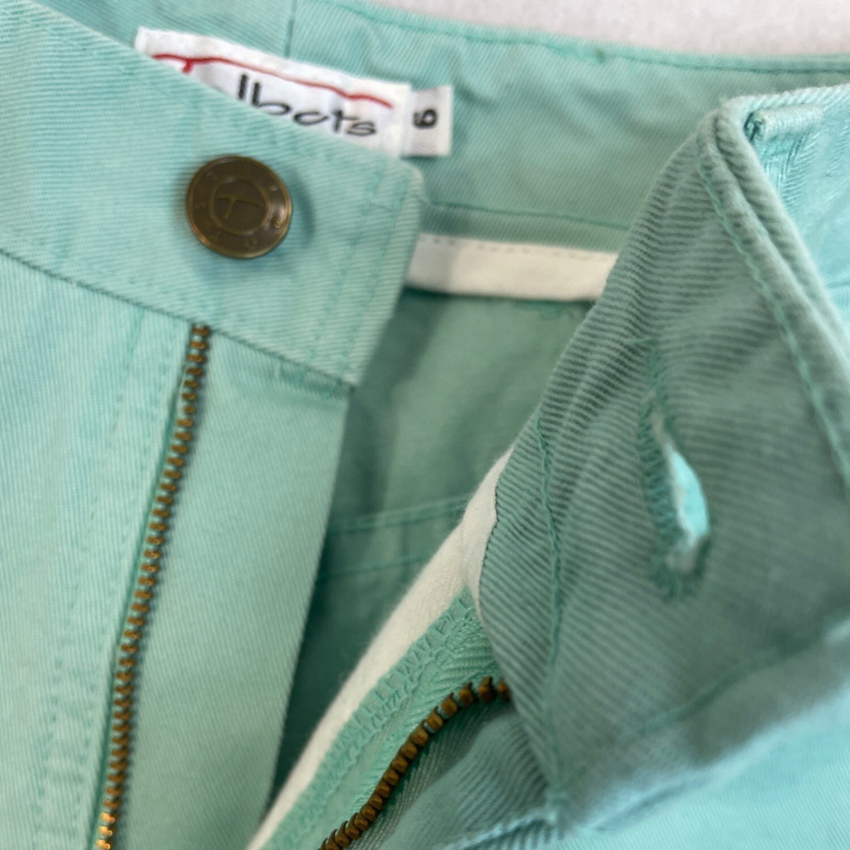 Talbots Women's Mint Classic Straight Leg Pants Sz 6
