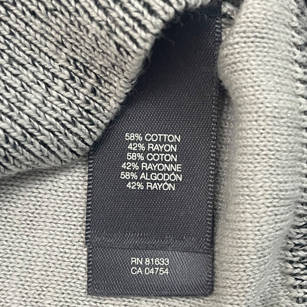 Kenneth Cole Reaction Mens V-Neck Grey Sweater Sz XL - New