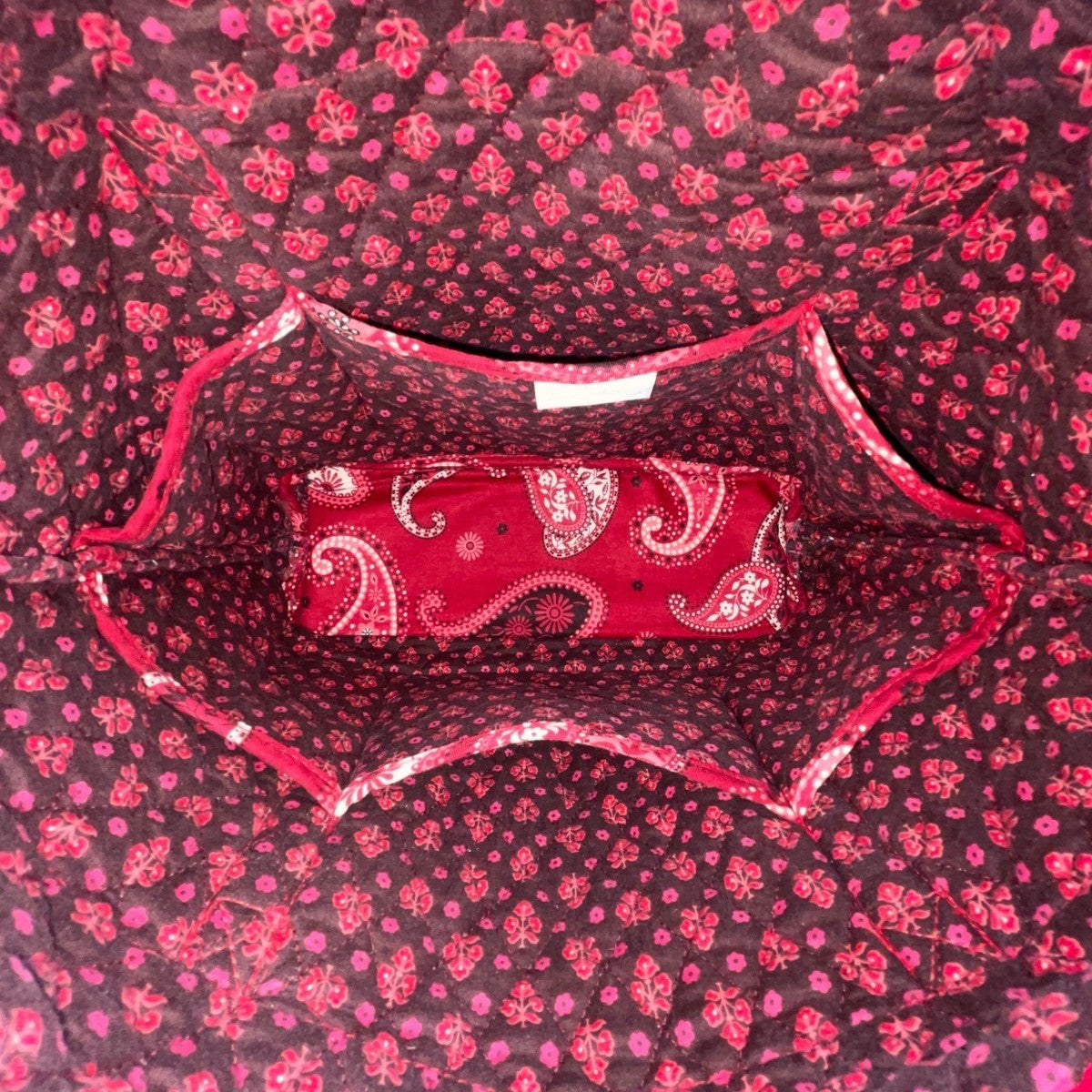 Vera Bradley Women’s Red Cotton Paisley Tote Bag With Matching Accessory Set