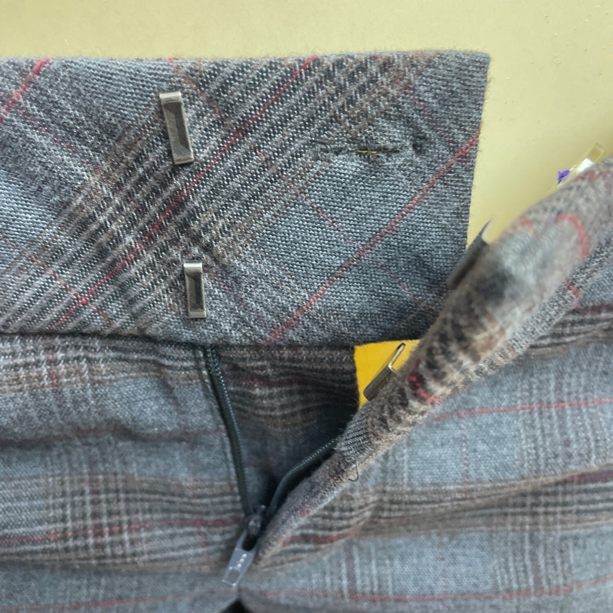 Womens Gray Plaid Straight-Leg Dress Pants By Mexx Size 10