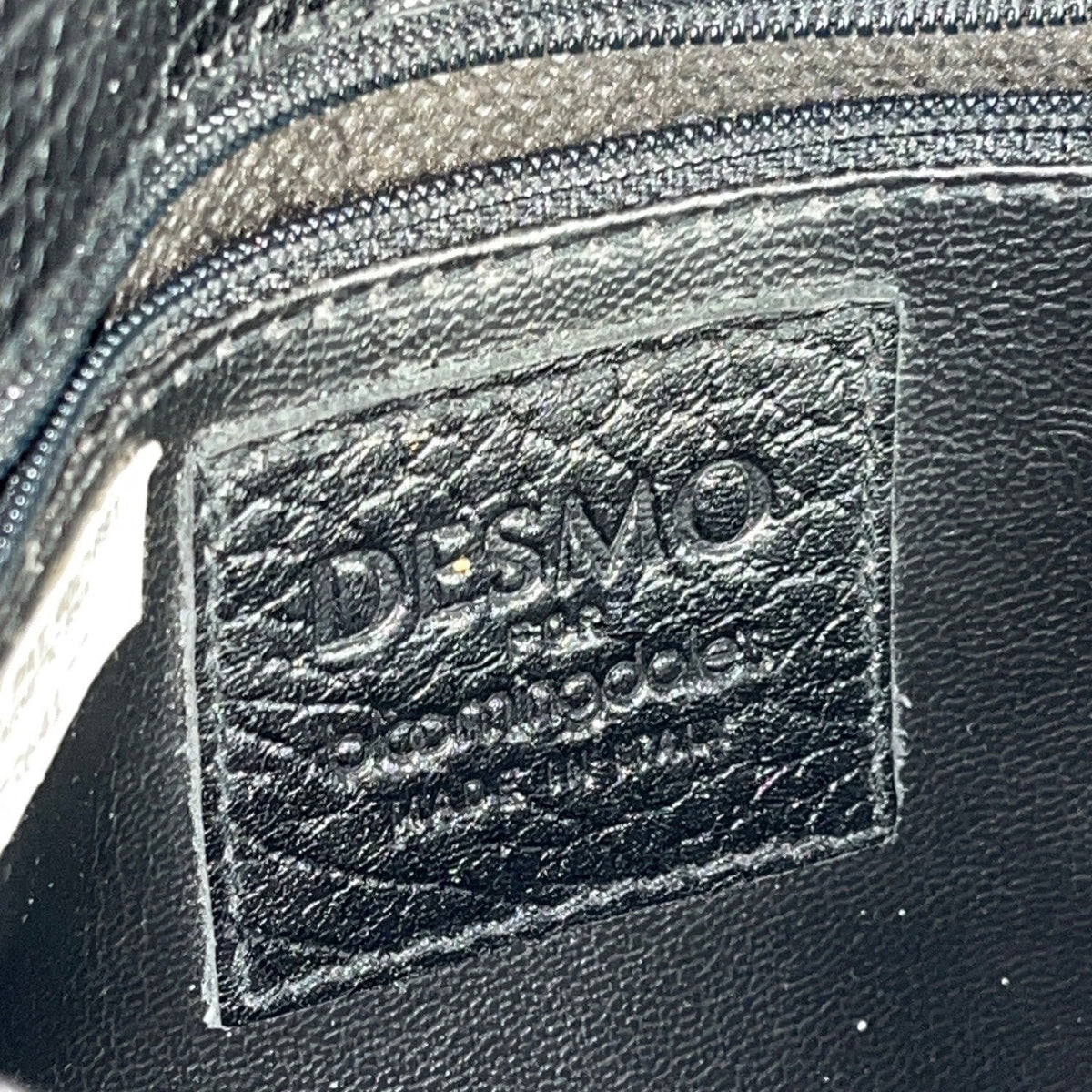 Desmo Women's Black Pebbled Leather Shoulder Crossbody Flap Bag Sz S