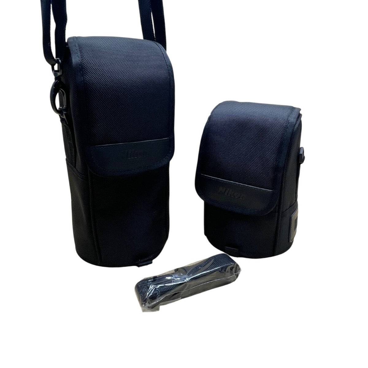 Nikon Unisex Black Nylon Adjustable Straps CL-M2 & CL-M3 Crossbody Lens Cases