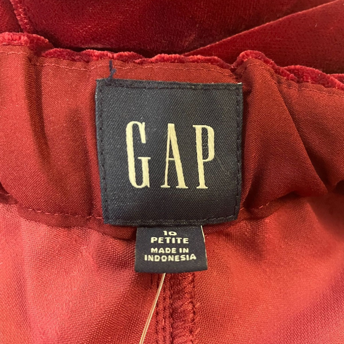 GAP Red Velvet Pants Size 10 Petite Made In Indonesia New