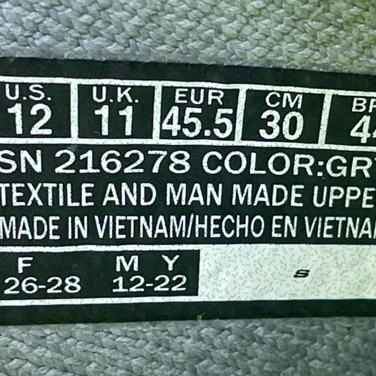 Skechers Men’s Gray Air-Cooled Memory Foam Slip-Ins Walk Sneakers Size 12