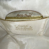 Petite-Bead Womens White Beaded Floral Vintage Scalloped Design Handbag