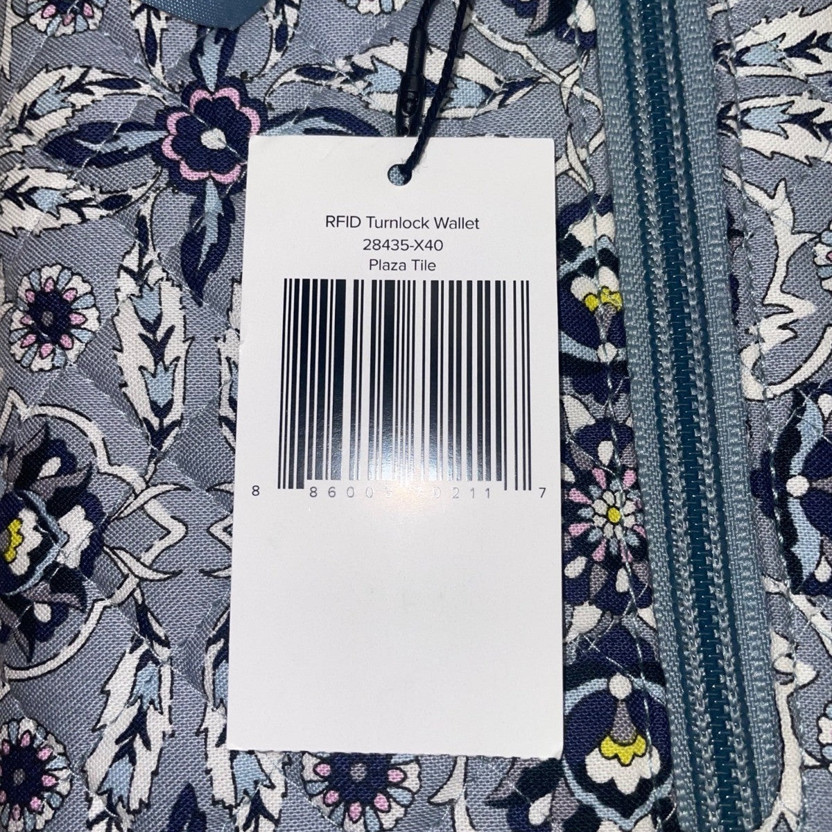Vera Bradley Women’s Blue Floral Pattern Fabric RFID Plaza Tile Turnlock Wallet