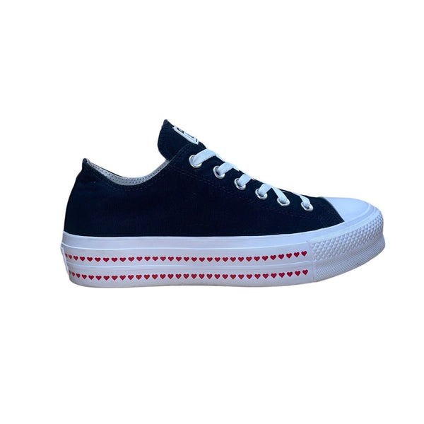 Converse Women’s Black & White Canvas Low-Top LYF Heart Platform Sneakers Sz 9