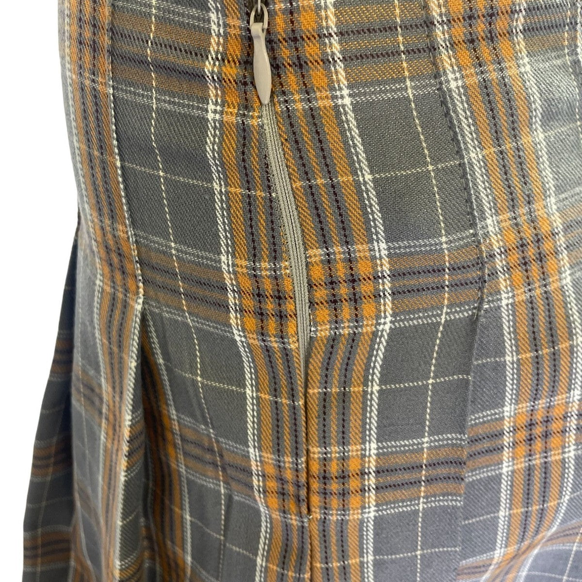 Plaid Pleated Mini Skirt With Button & Zipper Closure Size M - New
