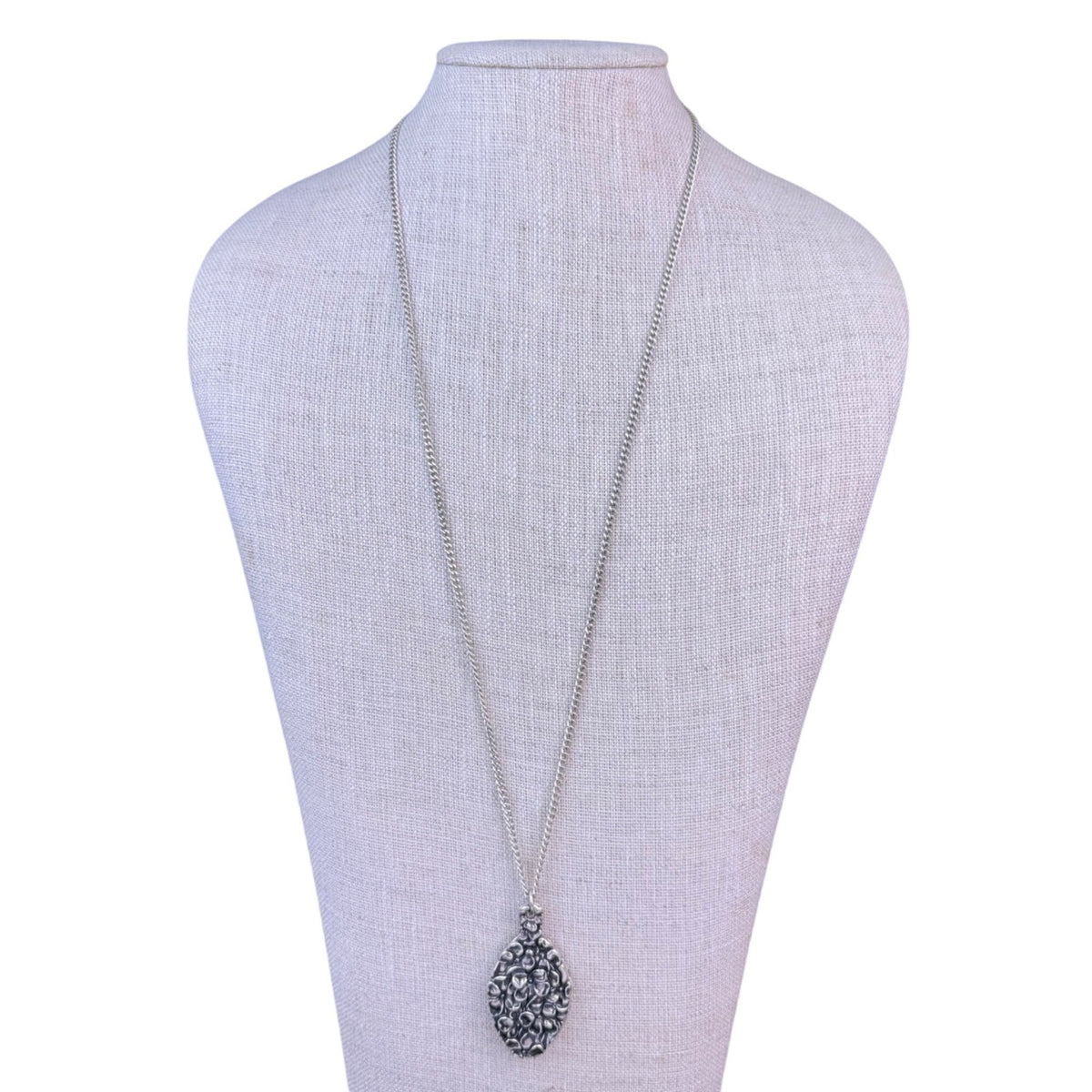 Sterling Silver 925 Womens Floral Textured Pendant Necklace With Chain