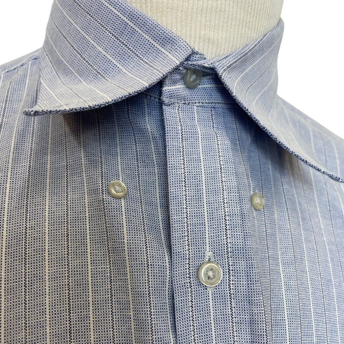 Manhattan Men's Blue and White Striped Long Sleeve Button Down Shirt Sz 32-33