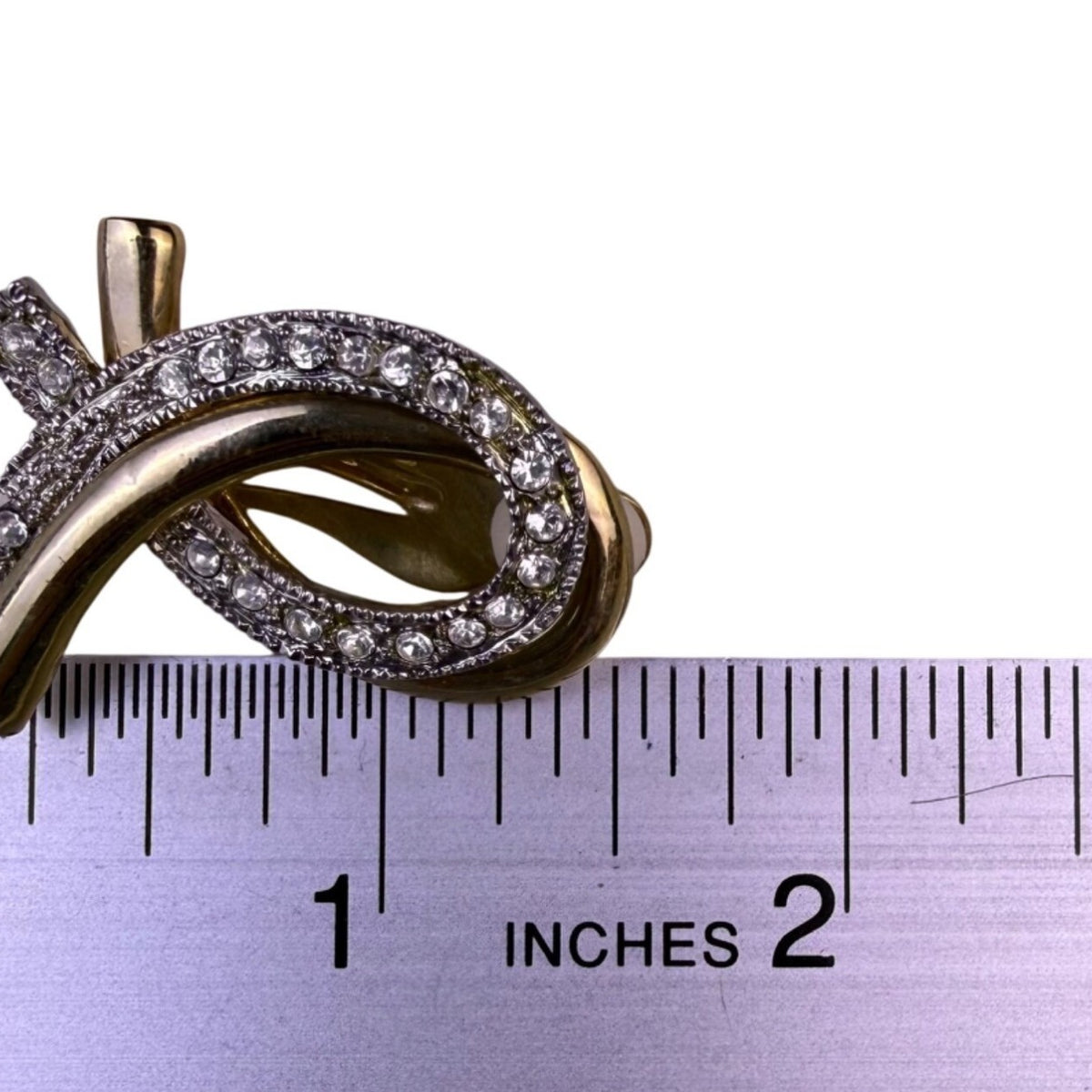 Vintage  Womens Gold Tone Rhinestone Ribbon Clip-On Earrings Elegant Style