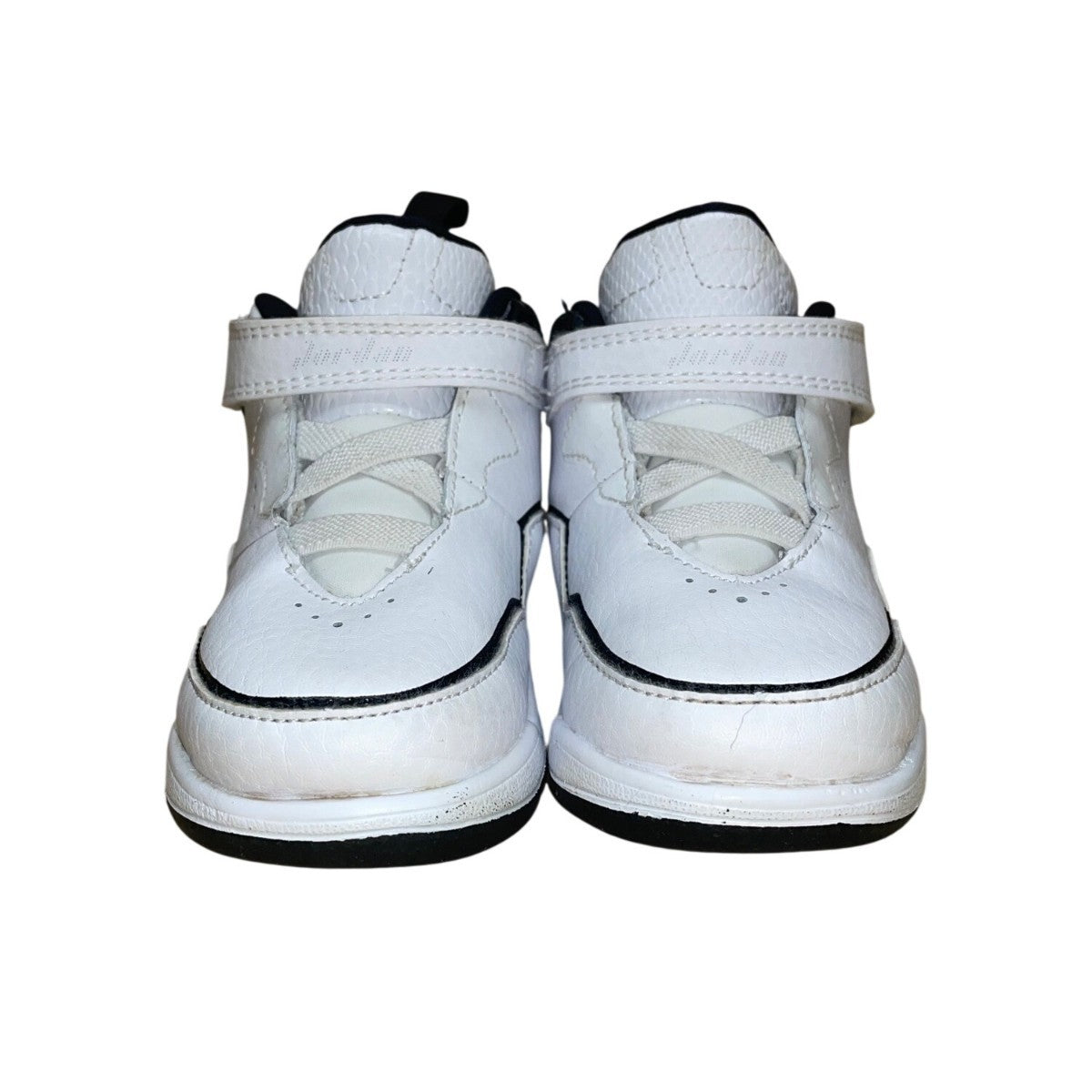 Air Jordan Kids White & Black Adhesive Strap Closure Athletic Sneakers Size 7C