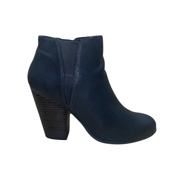 Fergalicious Women’s Gray Faux Leather Stacked Heel Punch Ankle Boots Size 6.5