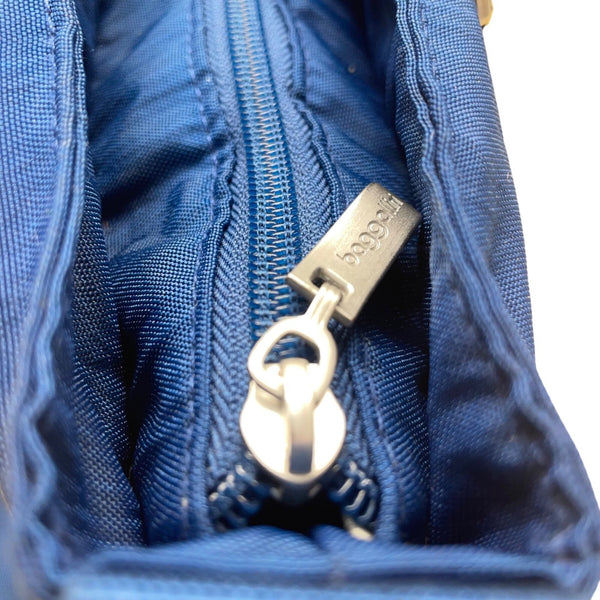 Baggallini Women’s Blue Nylon Adjustable Shoulder Strap Tote Bag