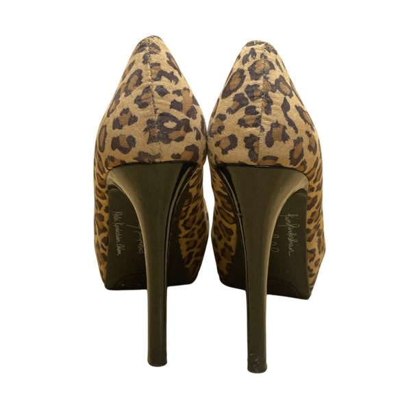 Kardashian Kollection Women’s Leopard Print Los Angeles High Heel Pumps Size 8M