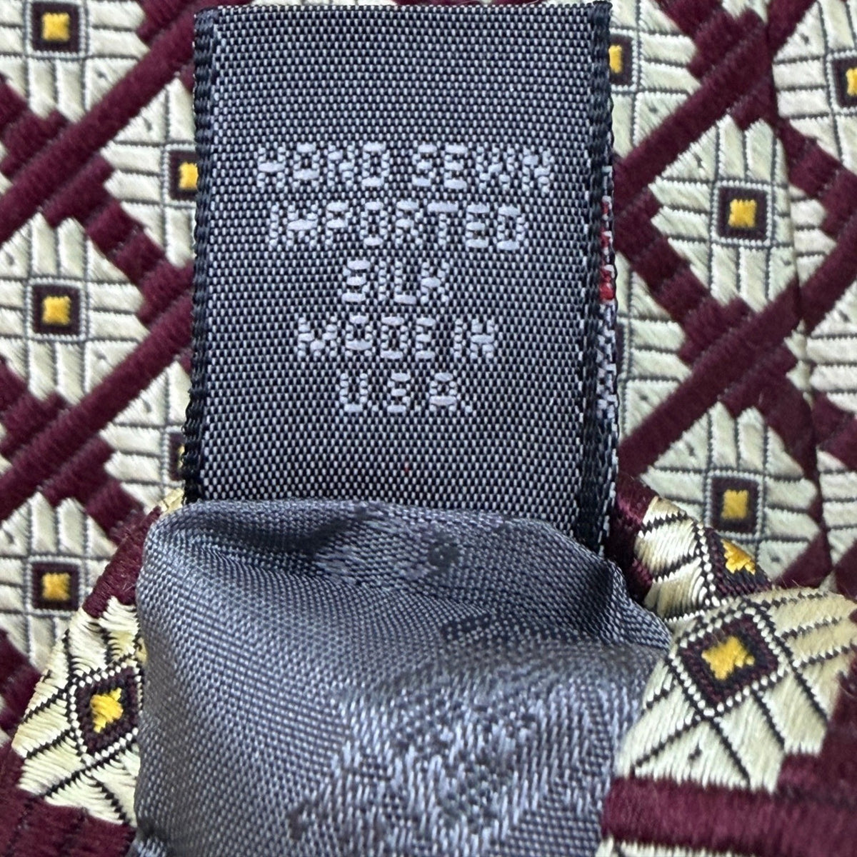 Robert Talbott Mens Burgundy Silk Patterned Tie By Nordstrom Hand Sewn