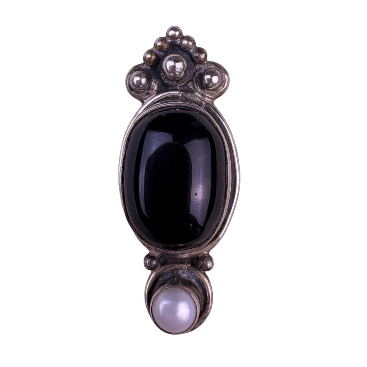 Sterling Silver Vintage Womens Brooch Black Onyx & Pearl Oval Elegant Design