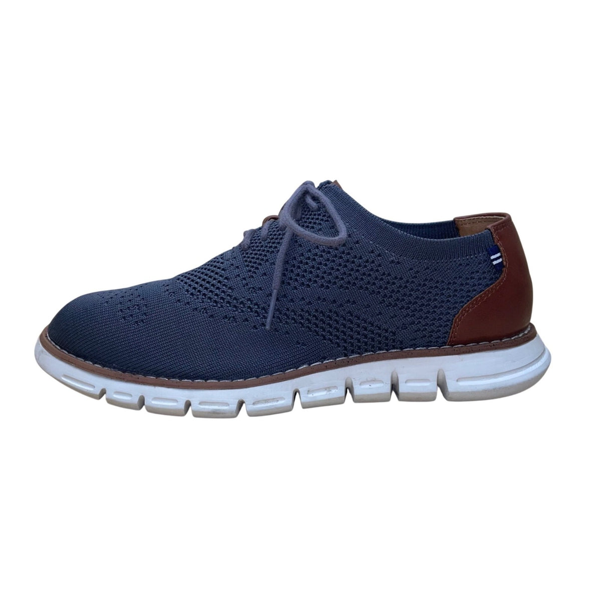 Nautica Men’s Gray & Brown Wrenwood 3 Lace-Up Knit Walking Shoes Size 9