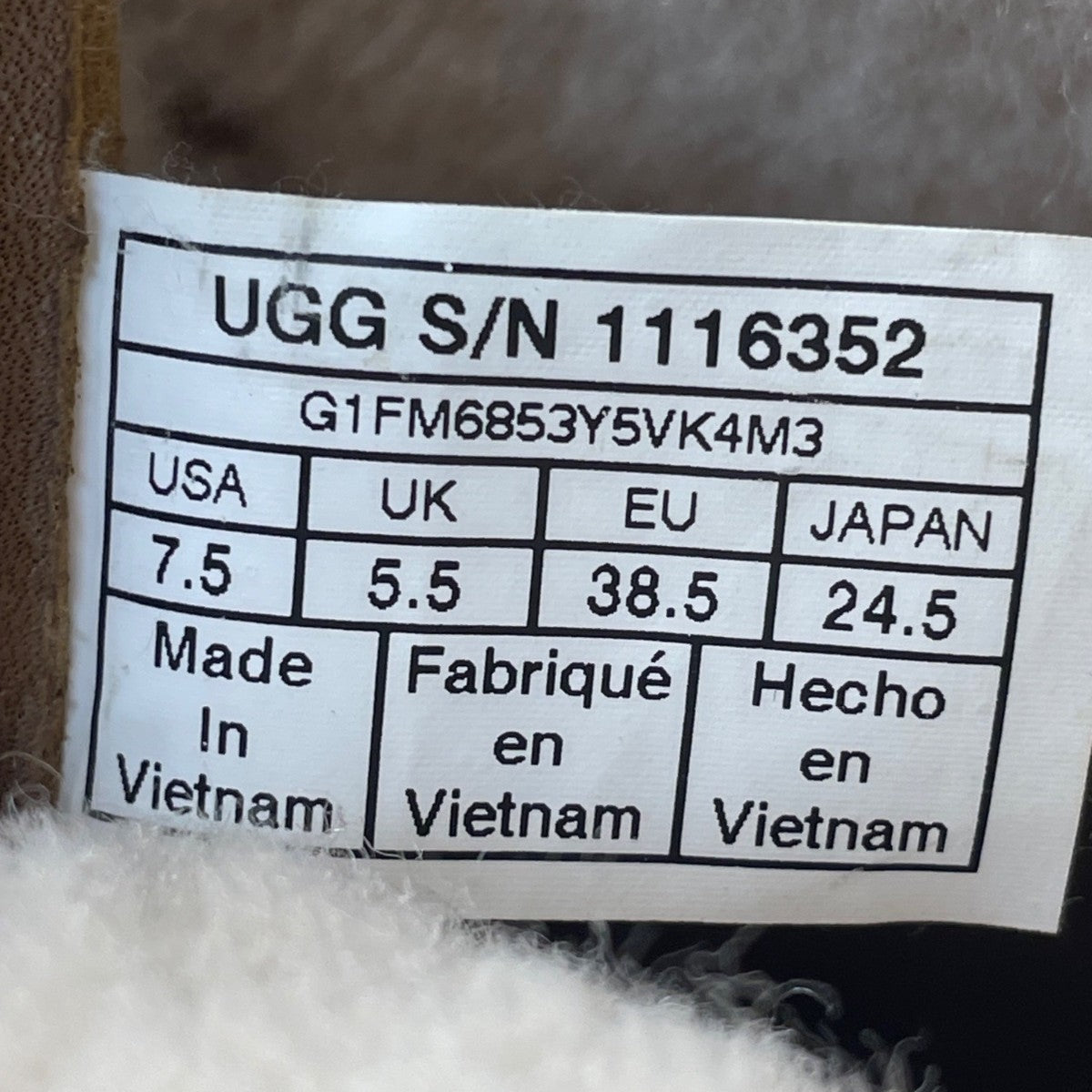 UGG Men’s Brown & Black Leather Suede Waterproof Lace-Up Winter Boots Size 7.5