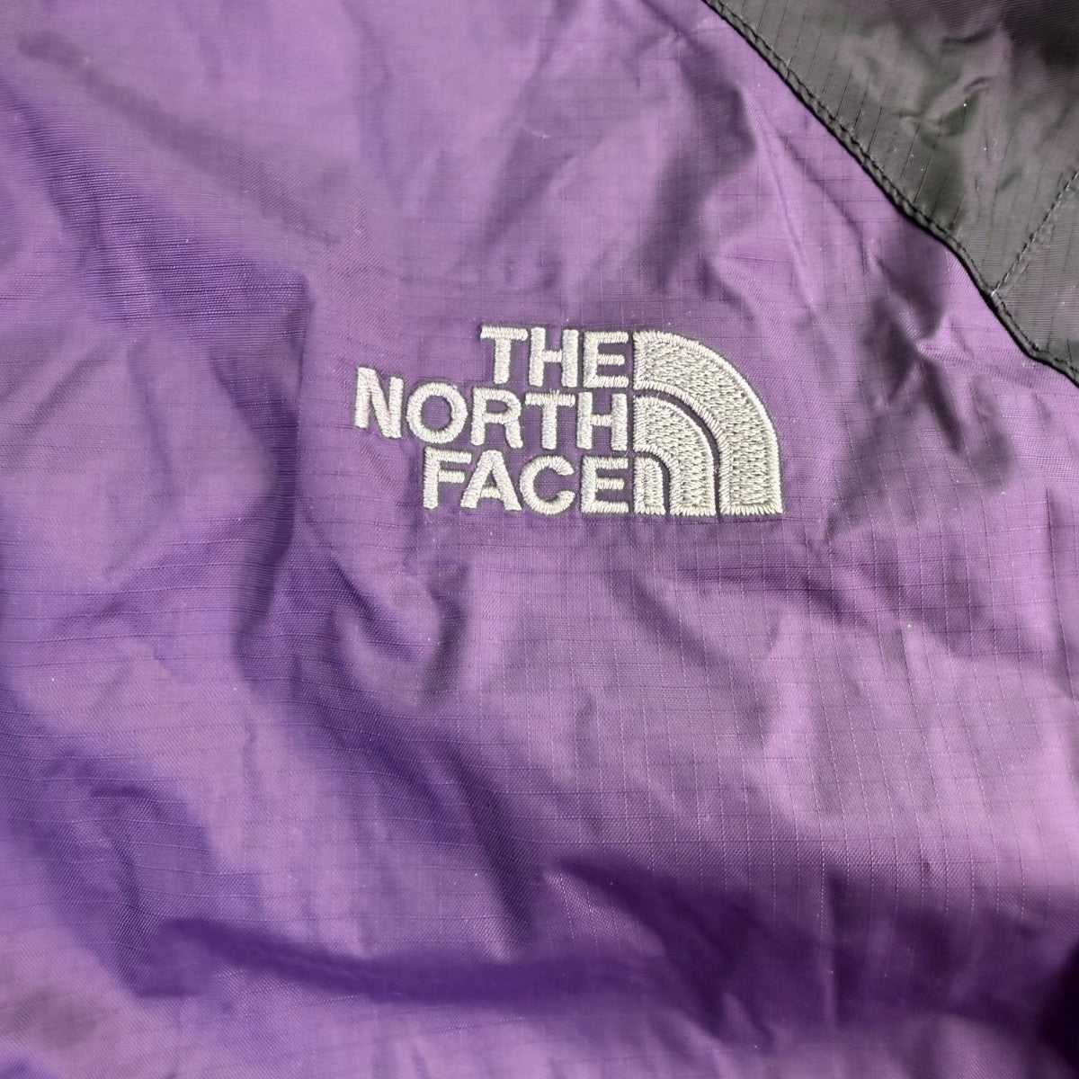 The North Face Mens Purple/Black Nylon Hooded Rain Jacket Size M