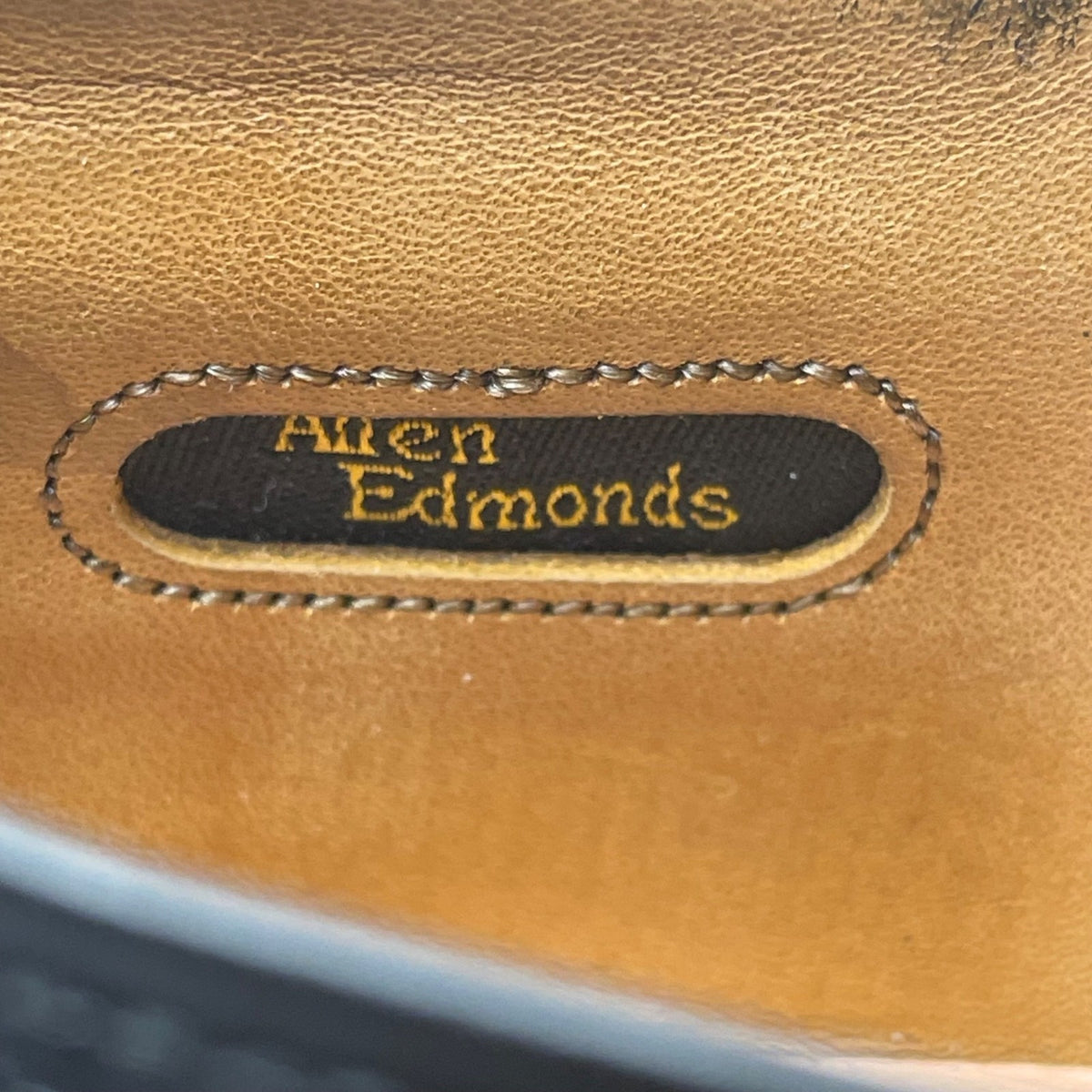 Allen Edmonds Men’s Black Leather Chester Wingtip Oxford Dress Shoes Size 11 B