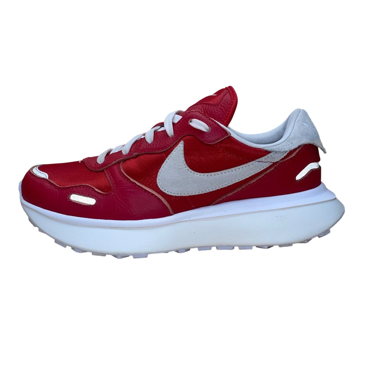 Nike Women’s Red Mesh Cushioned Low-Top Phoenix Waffle Casual Sneakers Size 9