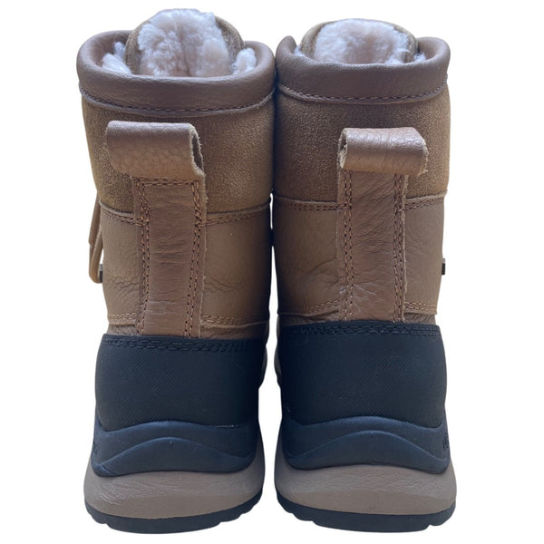 UGG Men’s Brown & Black Leather Suede Waterproof Lace-Up Winter Boots Size 7.5