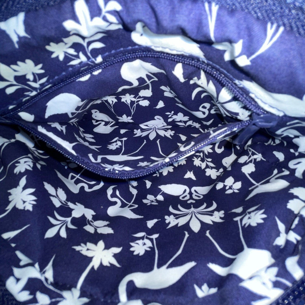 Vera Bradley Women’s Navy Flamingo Pattern Quilted Adjustable Crossbody Bag