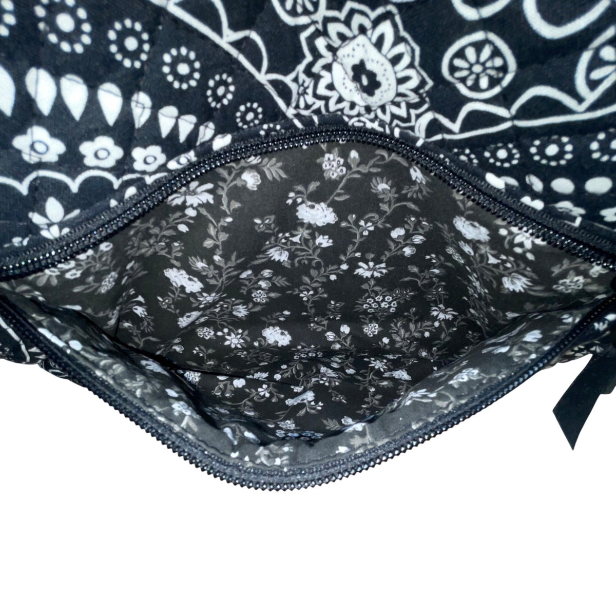 Vera Bradley Women’s Black Floral Mandala Pattern Adjustable Strap Crossbody Bag