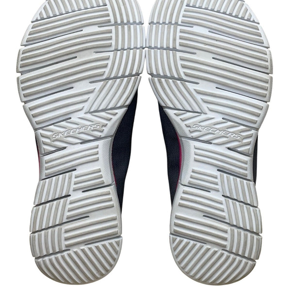Skechers Women’s Gray &  Pink Memory Foam Stretch Fit Sneakers Size 11