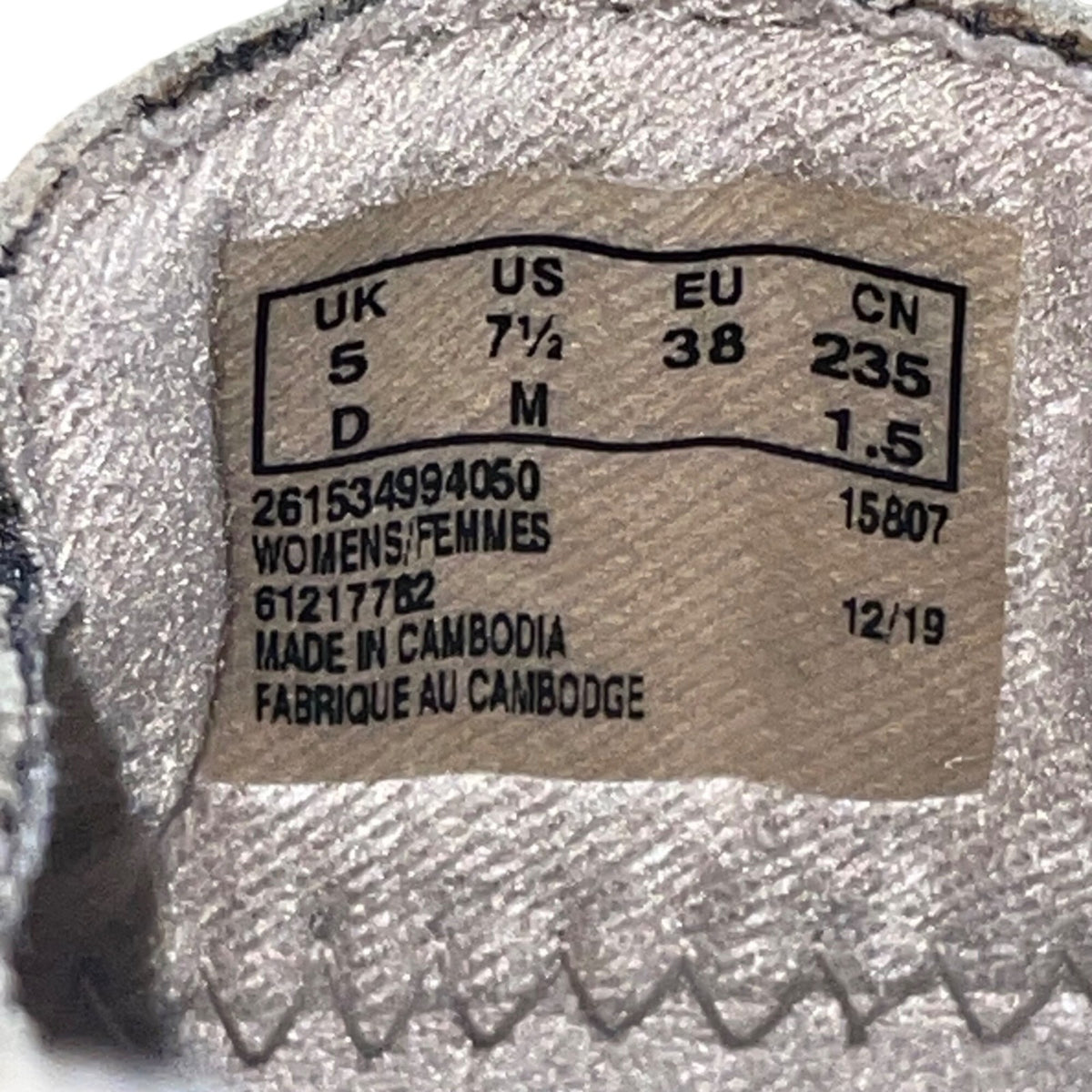 Clarks Women’s Metallic Silver Leather Lexi Marigold Q Sandals Size 7.5
