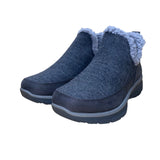 Skechers Women’s Charcoal Gray Easy-Going Winter Kiss Relaxed Fit Booties Size 7