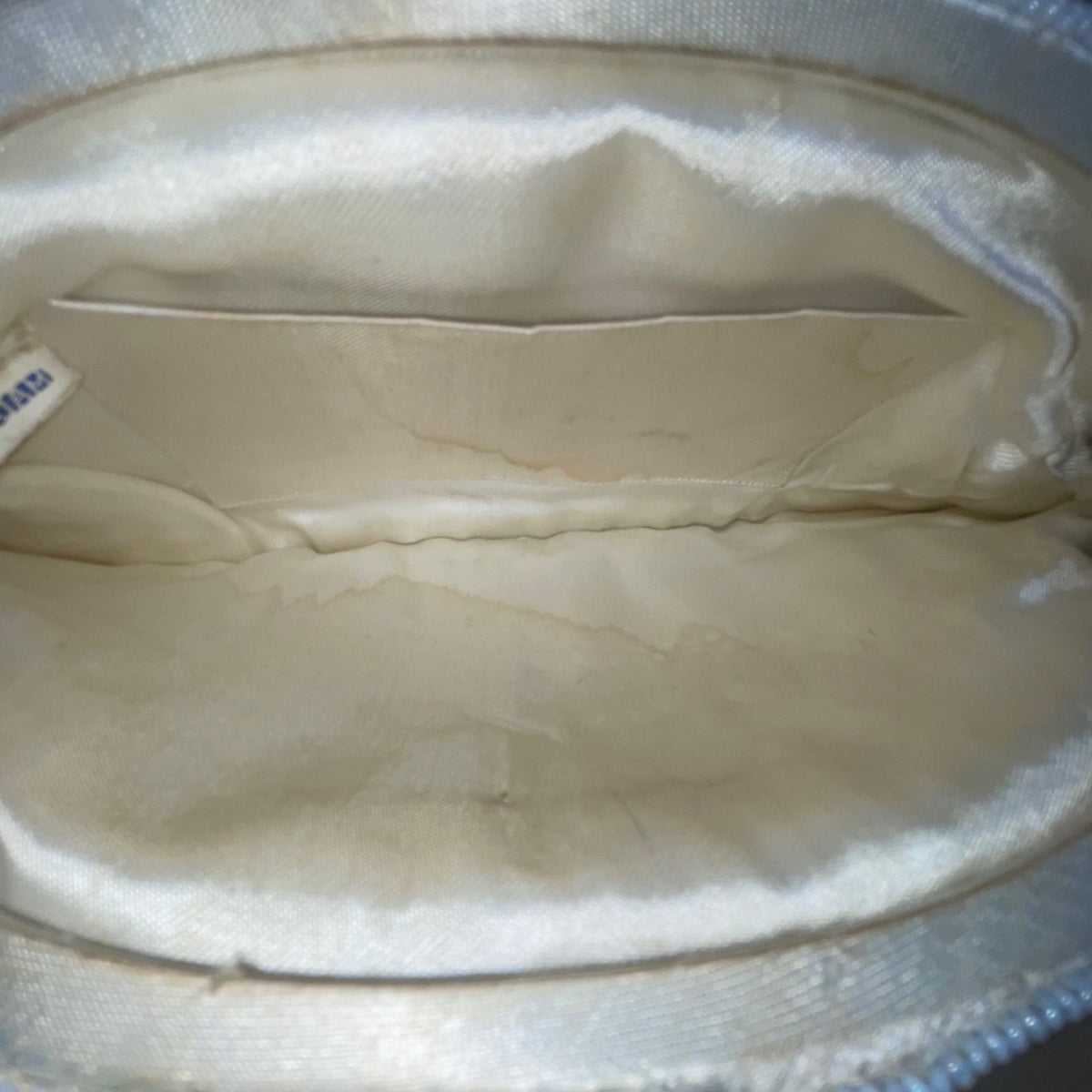 Vintage Women’s Ivory Hand-Beaded Elegant Shell Design Satin Lining Clutch Purse