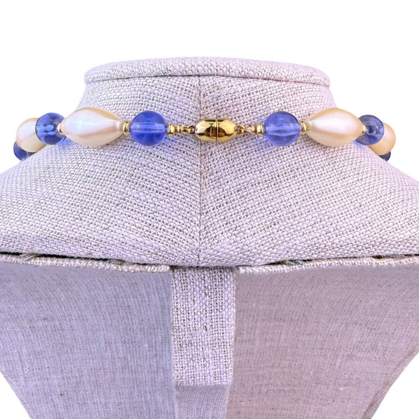 Monet Womens Cream & Blue Bead Vintage Necklace 50s 60s Era Oval & Round Design