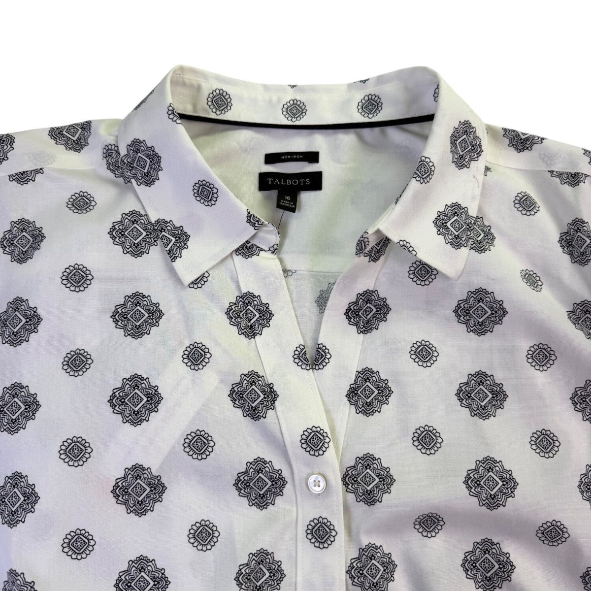 Talbots Womens White Non-Iron Short Sleeve Button-Down Shirt Size 16